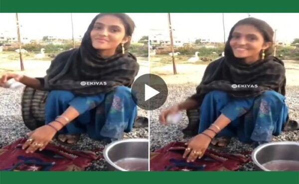 सोशल मीडिया पर पाकिस्तानी लड़की का कपड़े धोते समय वीडियो हुआ वायरल, उसकी प्यारी सी मुस्कान पर फिदा हुए लोग